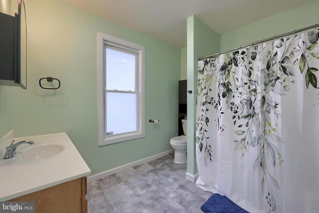 3211 N 4TH ST, Harrisburg, PA 17110