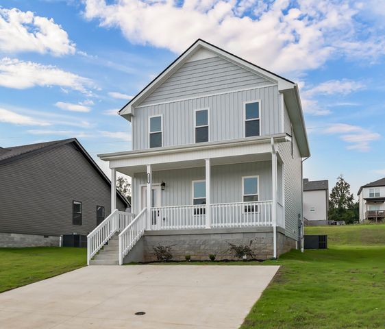 2667 Scott Dr, Clarksville, TN 37042