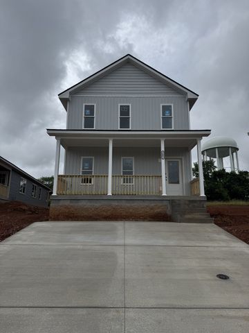 2667 Scott Dr, Clarksville, TN 37042