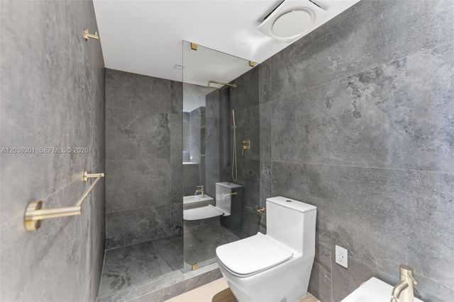 801 N Venetian Drive 308, Miami, FL 33139