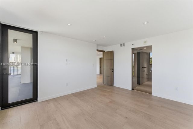 801 N Venetian Drive 308, Miami, FL 33139
