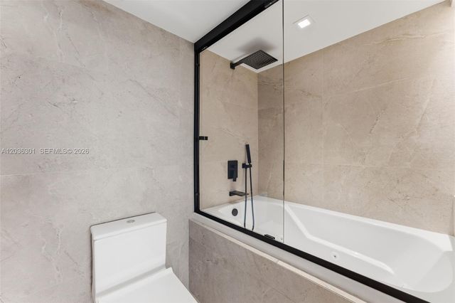 801 N Venetian Drive 308, Miami, FL 33139