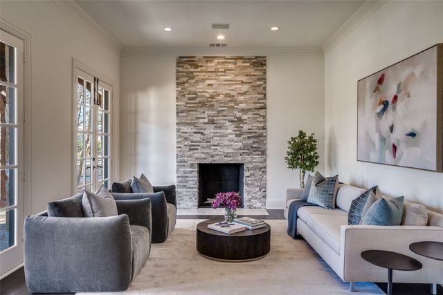 6706 Orchid Lane, Dallas, TX 75230