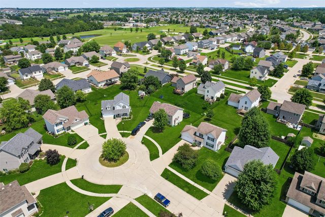 4203 SW Elm Court, Ankeny, IA 50023