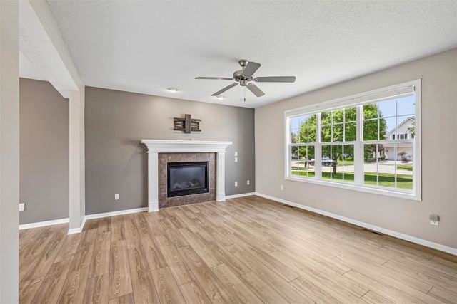 4203 SW Elm Court, Ankeny, IA 50023