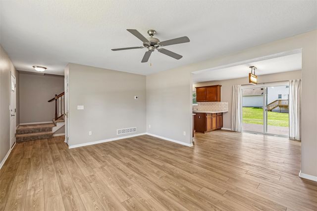 4203 SW Elm Court, Ankeny, IA 50023