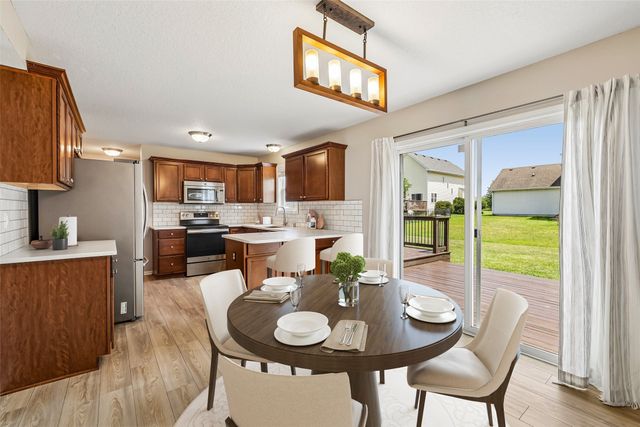 4203 SW Elm Court, Ankeny, IA 50023
