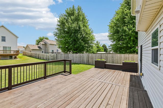 4203 SW Elm Court, Ankeny, IA 50023