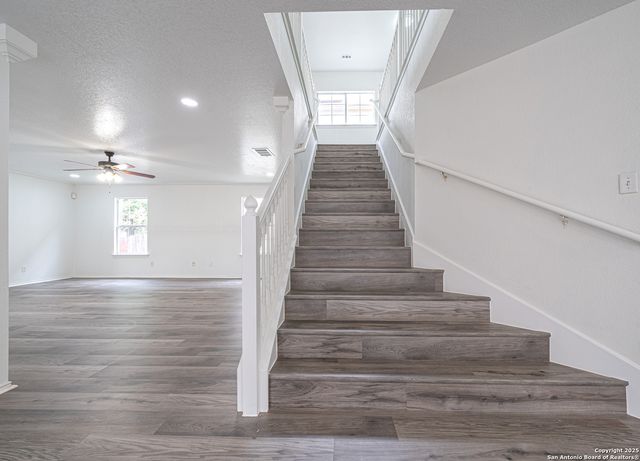 6748 Wayman Ridge, Live Oak, TX 78233