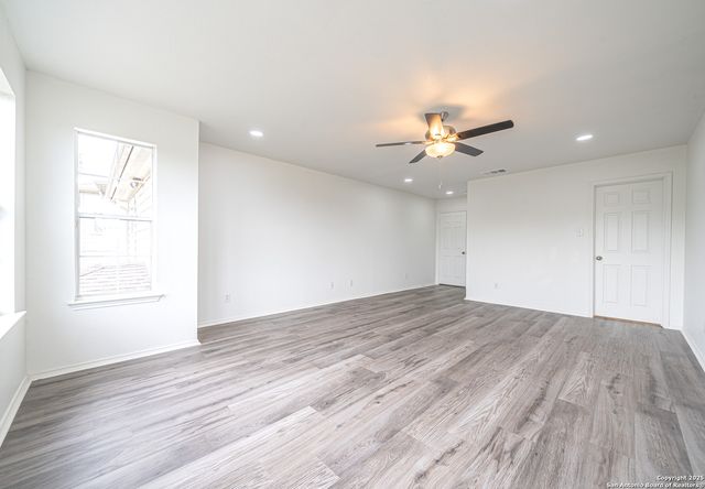 6748 Wayman Ridge, Live Oak, TX 78233