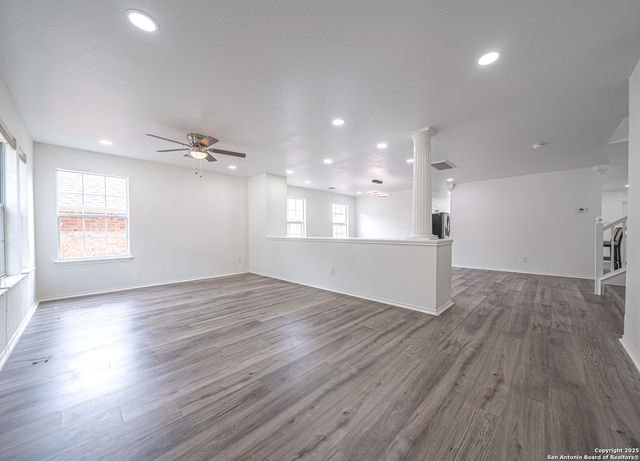 6748 Wayman Ridge, Live Oak, TX 78233
