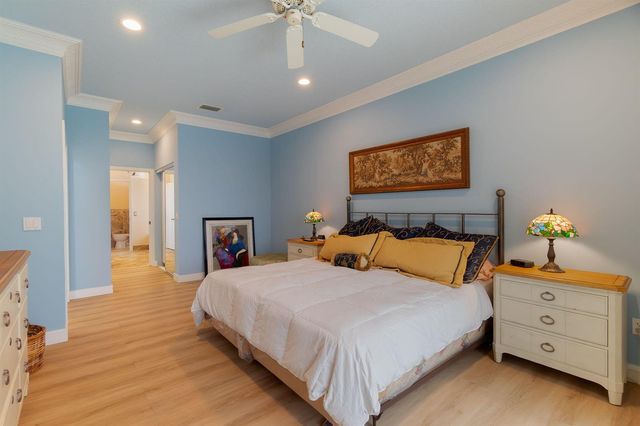 6005 Newport Village Way, Lake Worth, FL 33463