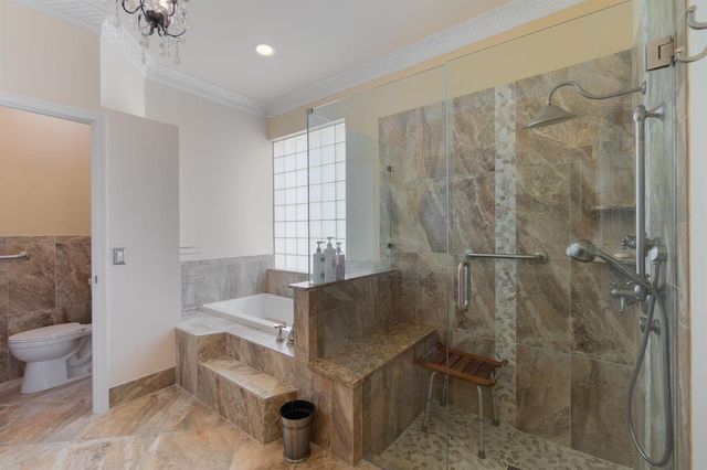6005 Newport Village Way, Lake Worth, FL 33463