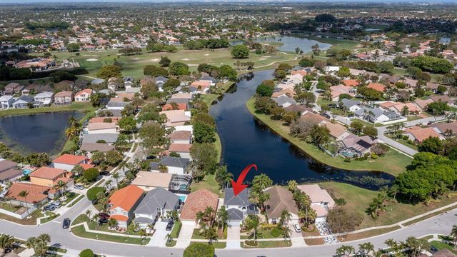 6005 Newport Village Way, Lake Worth, FL 33463