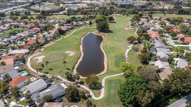 6005 Newport Village Way, Lake Worth, FL 33463