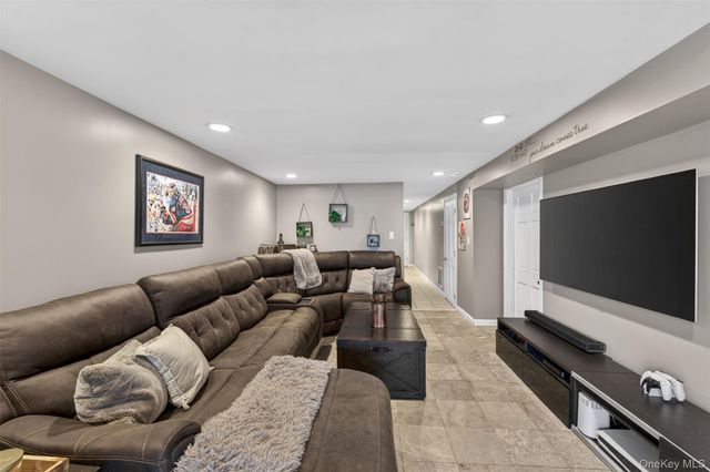 16015 90th Street, Howard Beach, NY 11414