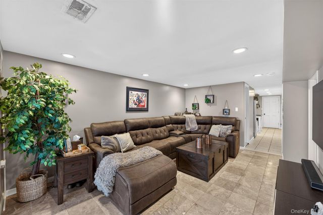 16015 90th Street, Howard Beach, NY 11414