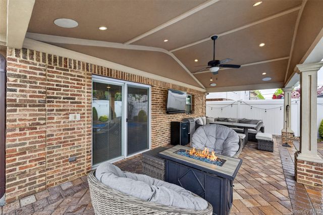 16015 90th Street, Howard Beach, NY 11414