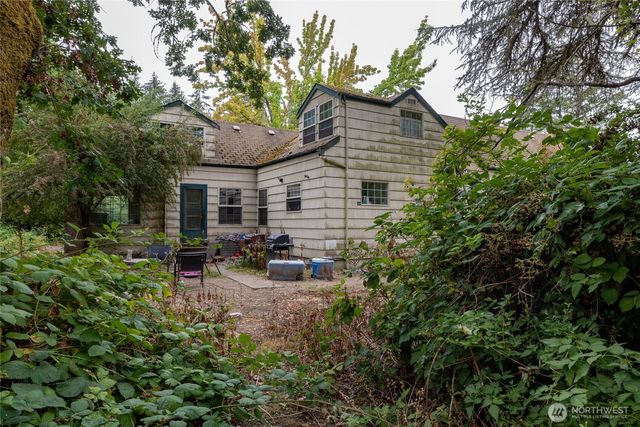 110 39th Avenue NE, Olympia, WA 98506