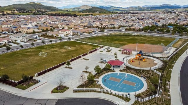 35181 Ladybug, Murrieta, CA 92563