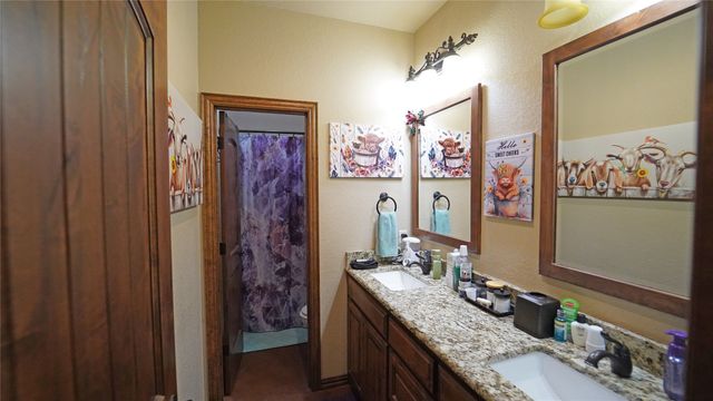 2505 Lazy Bend Road, Brock, TX 76066