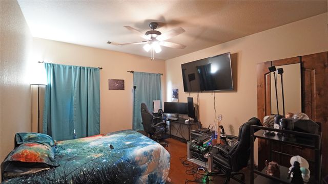 2505 Lazy Bend Road, Brock, TX 76066