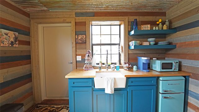 2505 Lazy Bend Road, Brock, TX 76066
