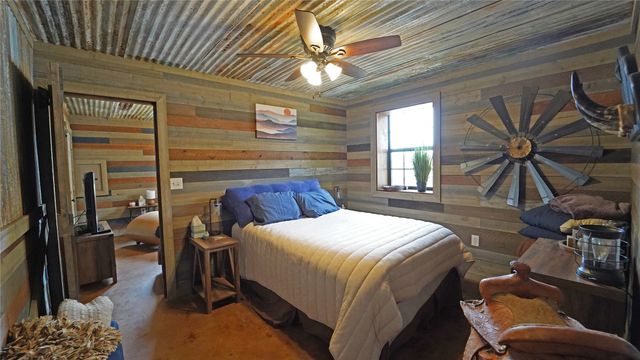 2505 Lazy Bend Road, Brock, TX 76066