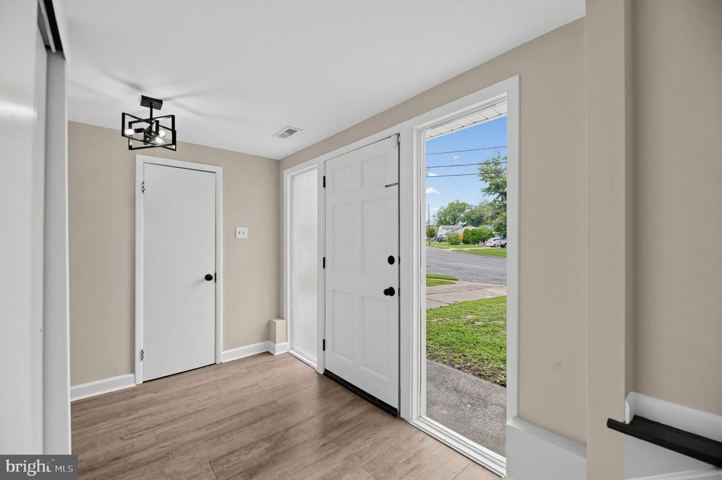 487 FRESNO DR, MAGNOLIA, NJ 08049 — photo 3