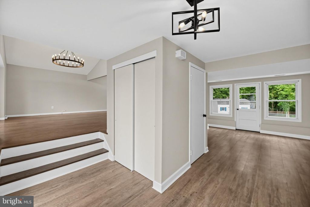 487 FRESNO DR, MAGNOLIA, NJ 08049 — photo 4