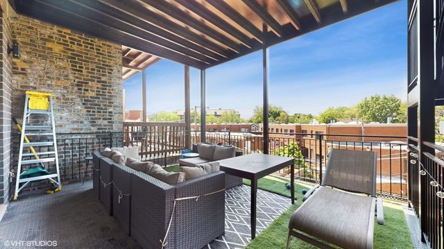 3056 N Lincoln Avenue 3, Chicago, IL 60657