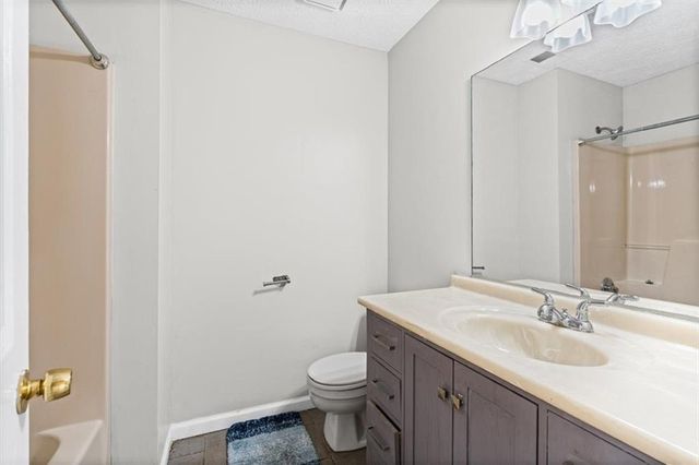 120 Woodcrest Drive, Covington, GA 30016