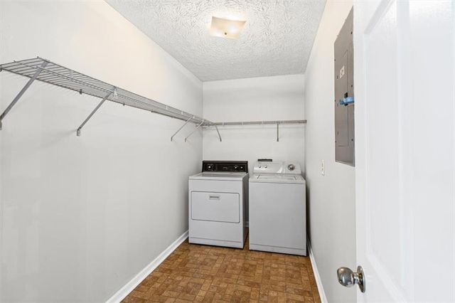 120 Woodcrest Drive, Covington, GA 30016