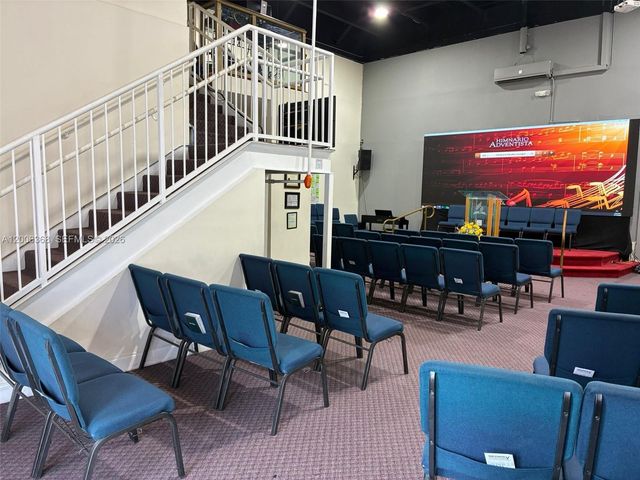 5993 NW 102nd Ave 7, Doral, FL 33178