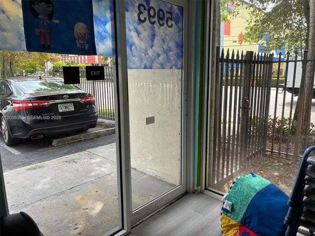 5993 NW 102nd Ave 7, Doral, FL 33178