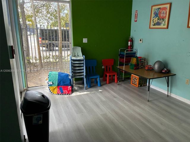 5993 NW 102nd Ave 7, Doral, FL 33178