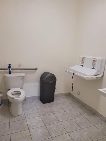 5993 NW 102nd Ave 7, Doral, FL 33178