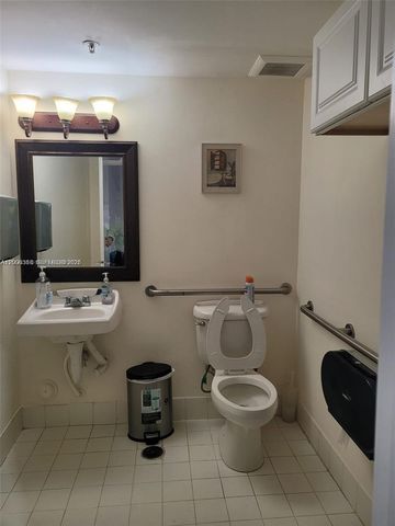 5993 NW 102nd Ave 7, Doral, FL 33178