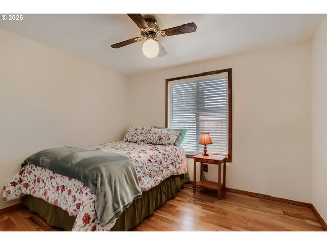 17896 Nw SUE Ct, Beaverton, OR 97006