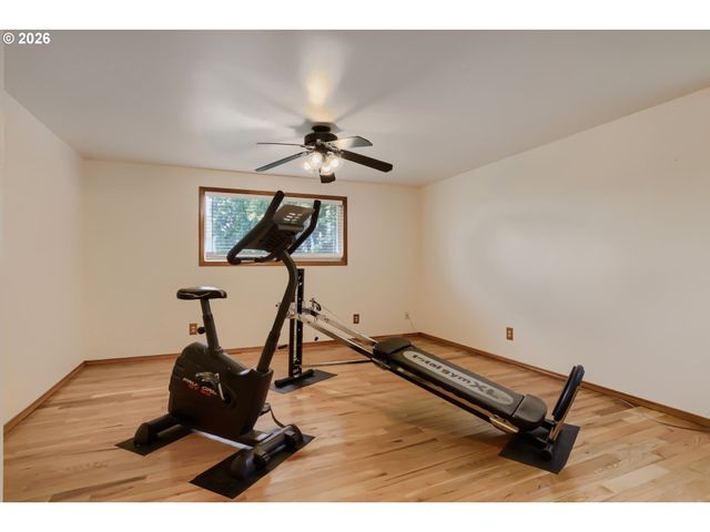 17896 Nw SUE Ct, Beaverton, OR 97006