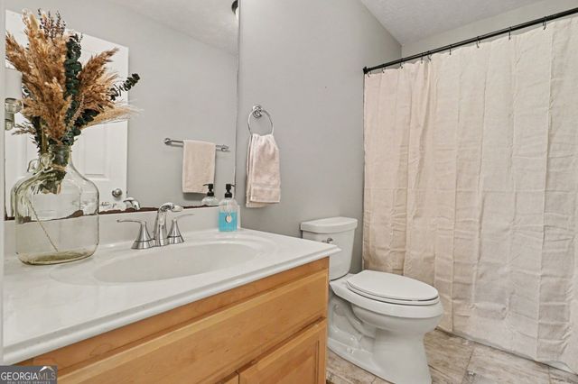 5220 Woodmont Drive, Villa Rica, GA 30180