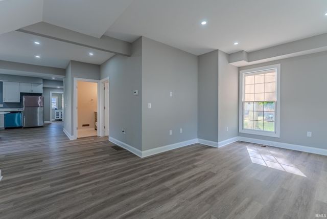 1133 W 4th Street, Marion, IN 46952