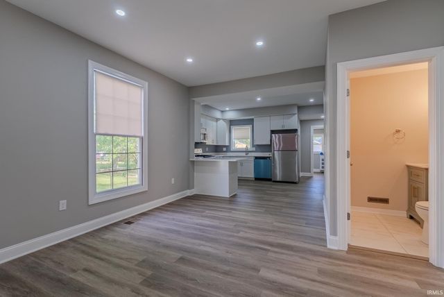 1133 W 4th Street, Marion, IN 46952