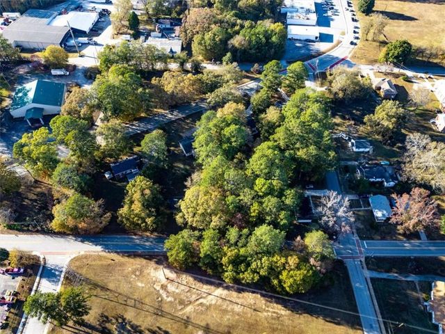 122 Clayton Street, Fairburn, GA 30213