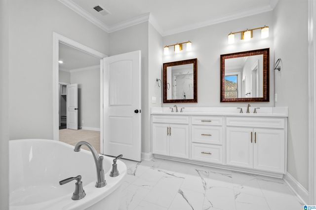 1242 BRAYFIELD CREST DRIVE, Vestavia Hills, AL 35242