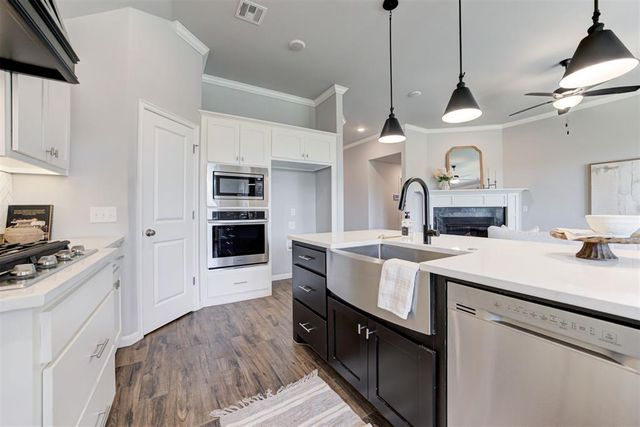 2725 NW 197th Street, Edmond, OK 73012