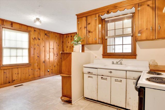 256 Williamsburg Street NE, Aiken, SC 29801