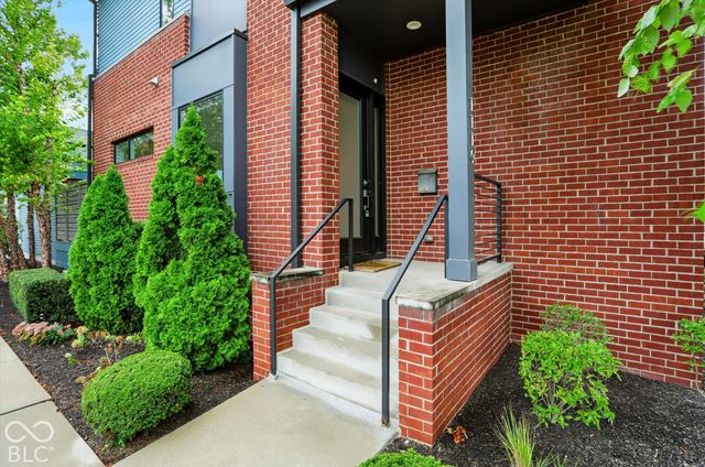 1119 E 10th Street, Indianapolis, IN 46202