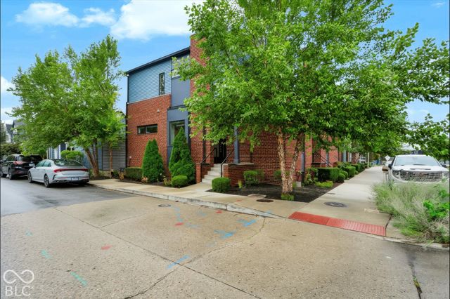 1119 E 10th Street, Indianapolis, IN 46202