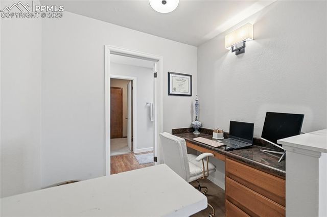 6907 Gayle Lyn Lane, Colorado Springs, CO 80919